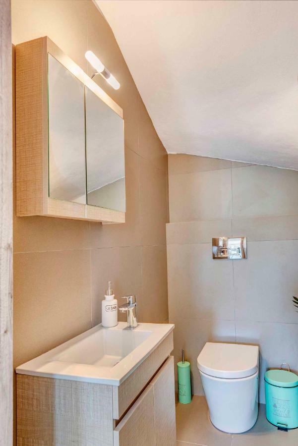 Villa Alba In Syros With Private Jacuzzi Azolimnos Exteriér fotografie