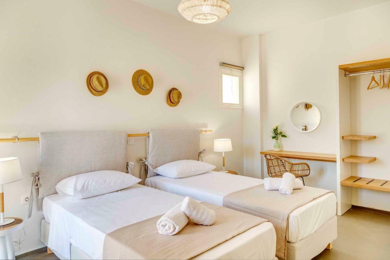 Villa Alba In Syros With Private Jacuzzi Azolimnos Exteriér fotografie
